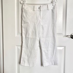 EUC Ann Taylor Capri Pants